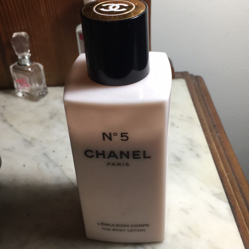 Chanel #5 body lotion